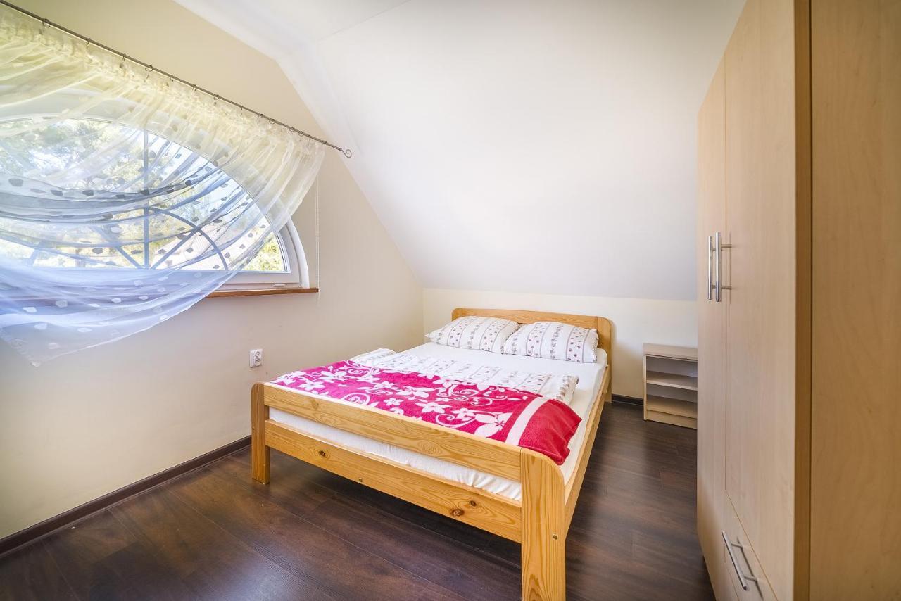 Domki Wiktor - Ostrowo - 700M Od Plazy Karwia Extérieur photo